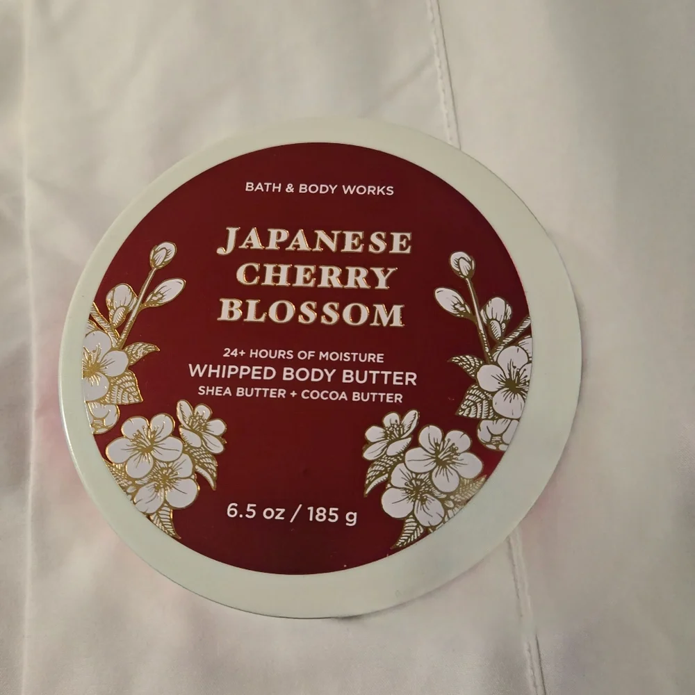 Bath & Body Works Japanese Cherry Blossom Whipped Body Butter
